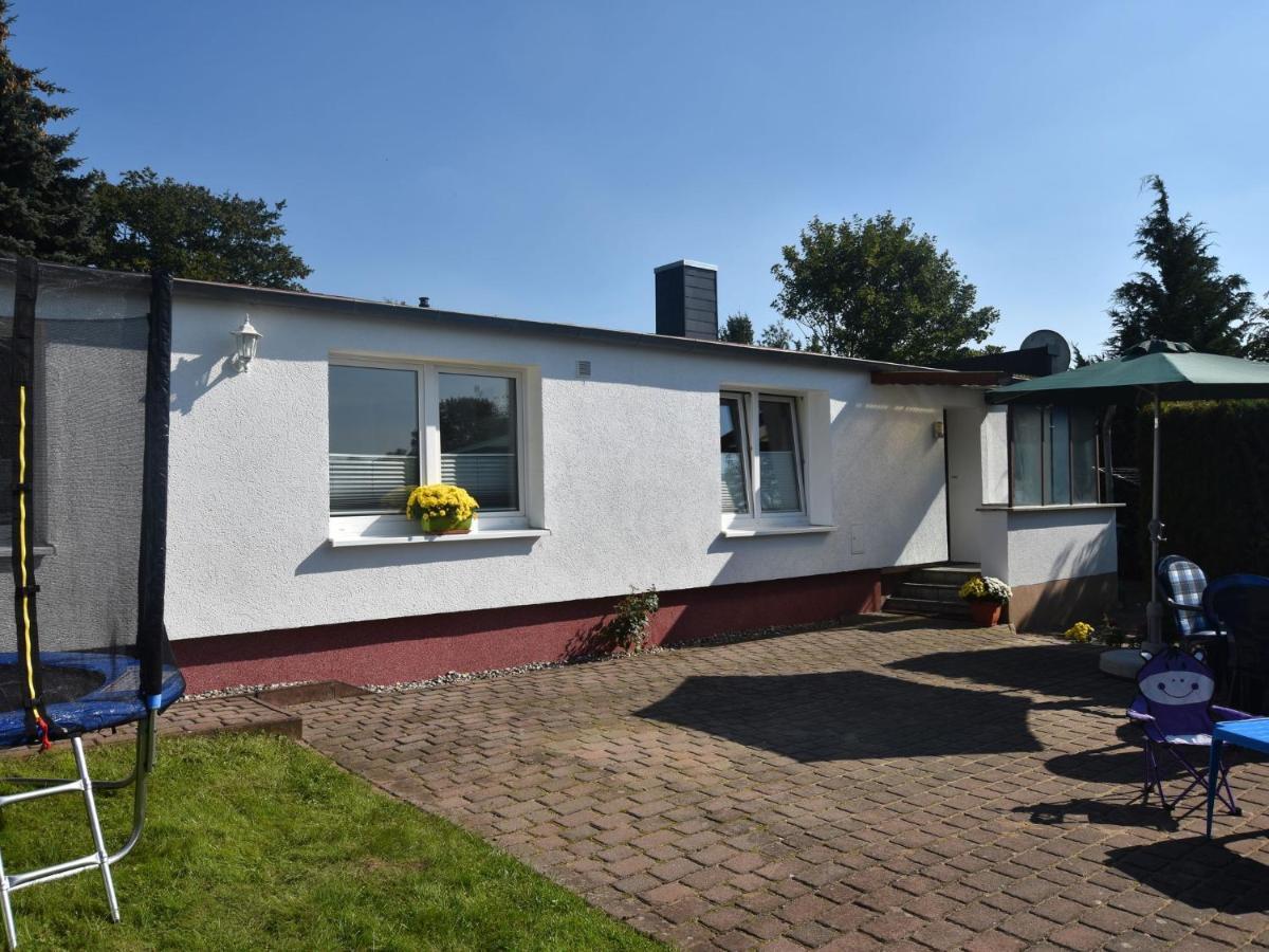 Vila Modern Bungalow In Kroepelin With Garden Pokoj fotografie